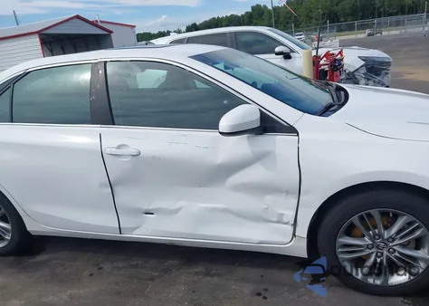 2015 Toyota Camry Se from USA, damaged, VIN 4T1BF1FK0FU010921